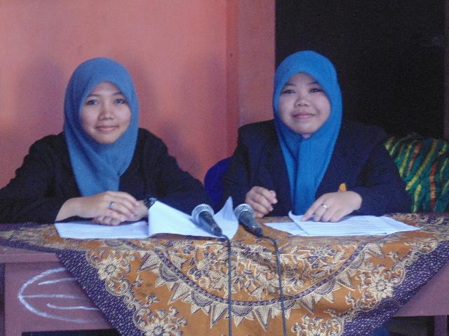 MC (Nelly & Evi)